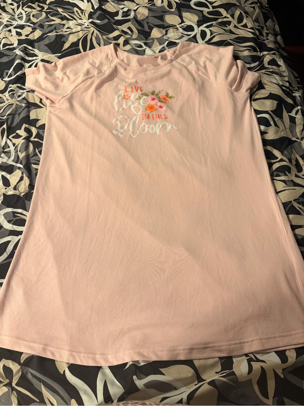MooMoo 2XL Pink “Live Life in Full Bloom”